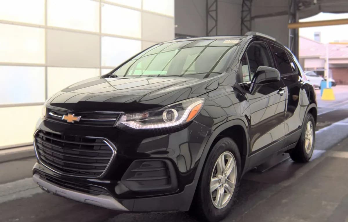 2019 CHEVROLET TRAX LT 2