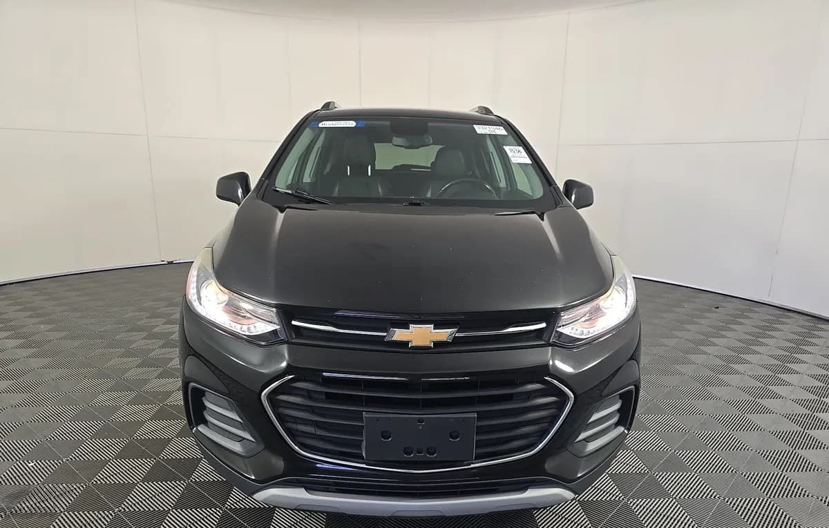 2019 CHEVROLET TRAX LT 3