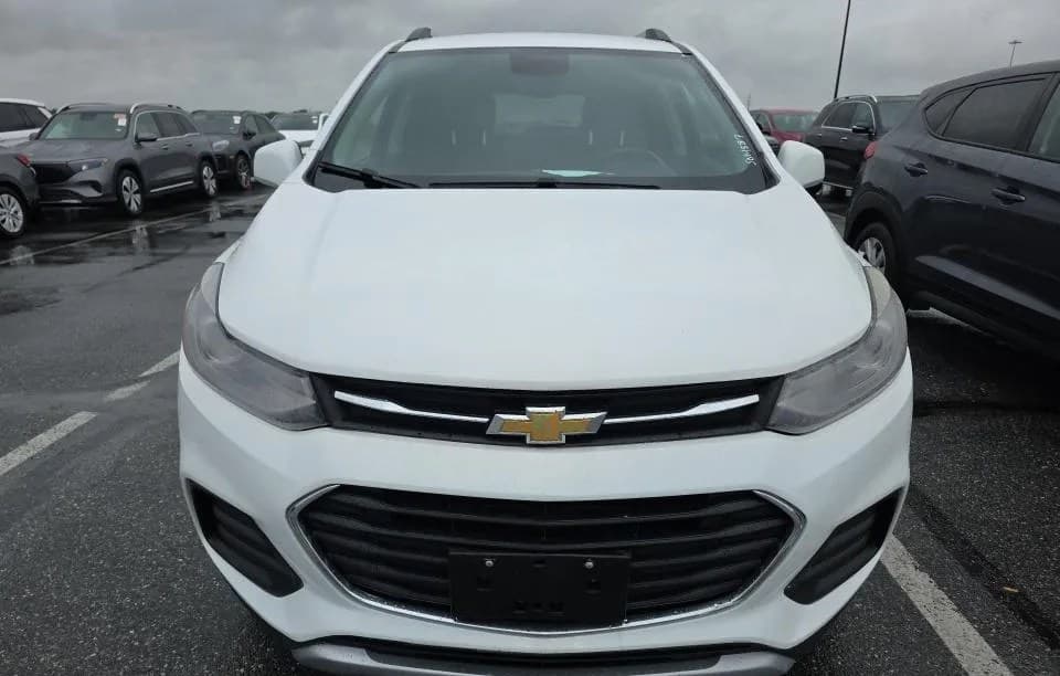 2019 CHEVROLET TRAX LT 3