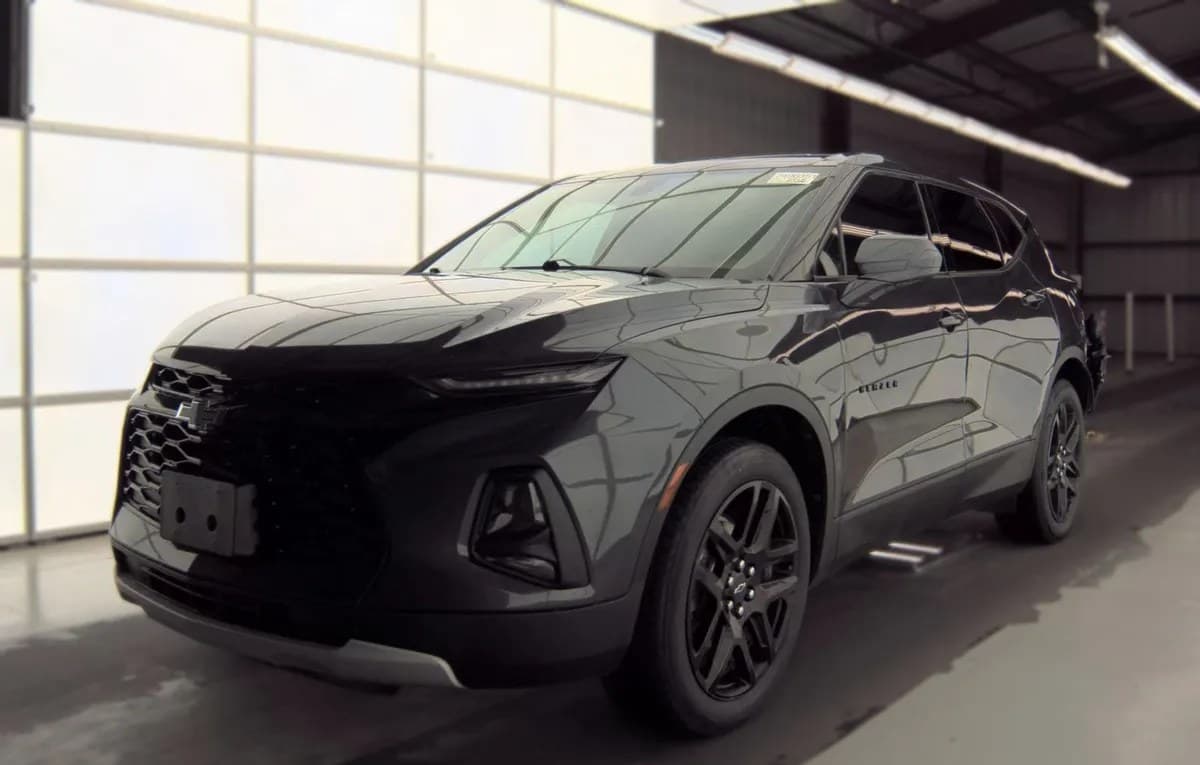 2021 CHEVROLET BLAZER LT 2