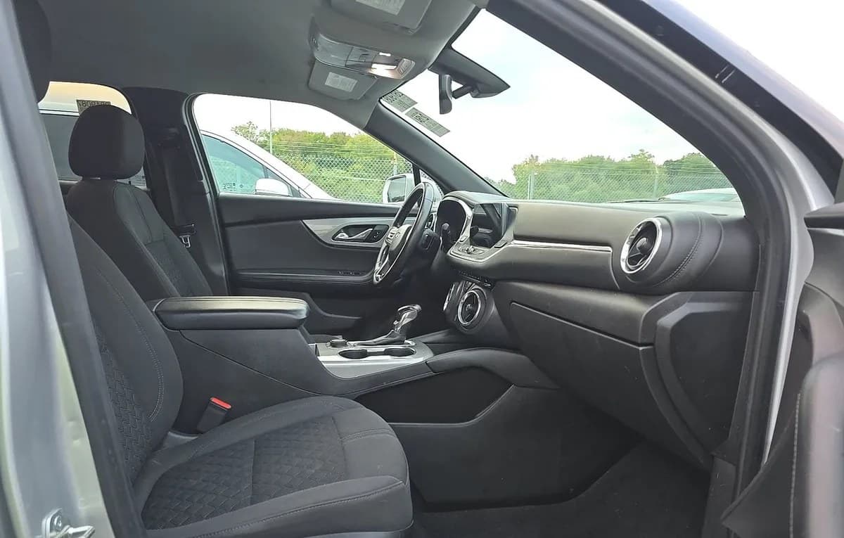 2019 CHEVROLET BLAZER Cloth 5