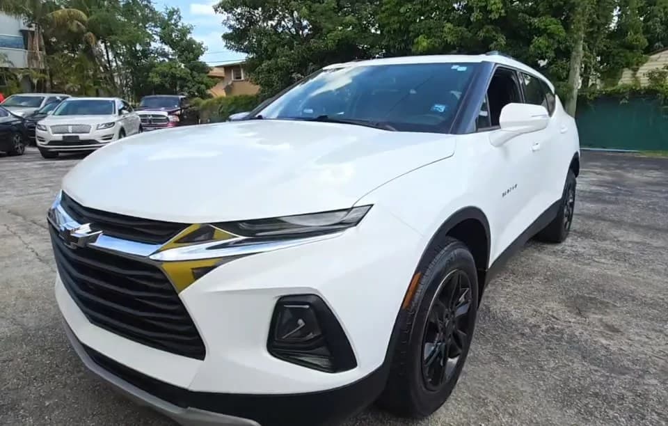 2020 CHEVROLET BLAZER LT 2
