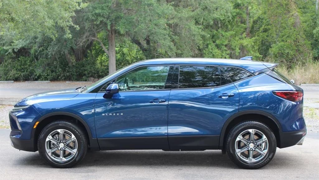 2023 CHEVROLET BLAZER LT 4
