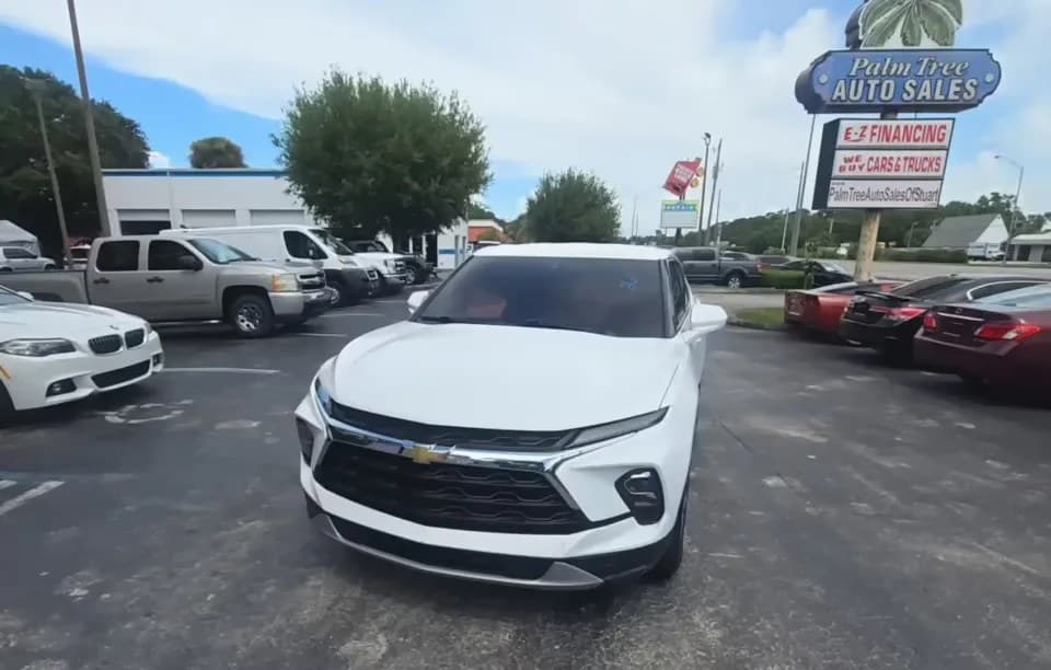 2023 CHEVROLET BLAZER LT 2