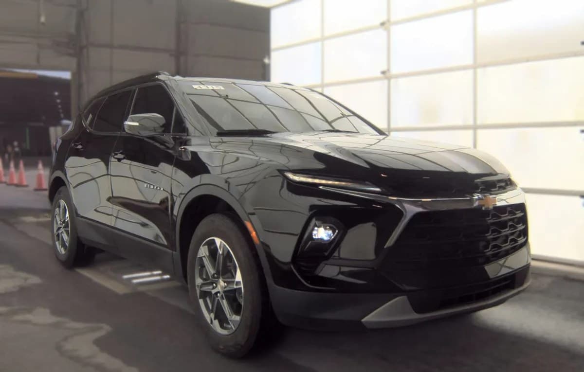 2023 CHEVROLET BLAZER LT 4