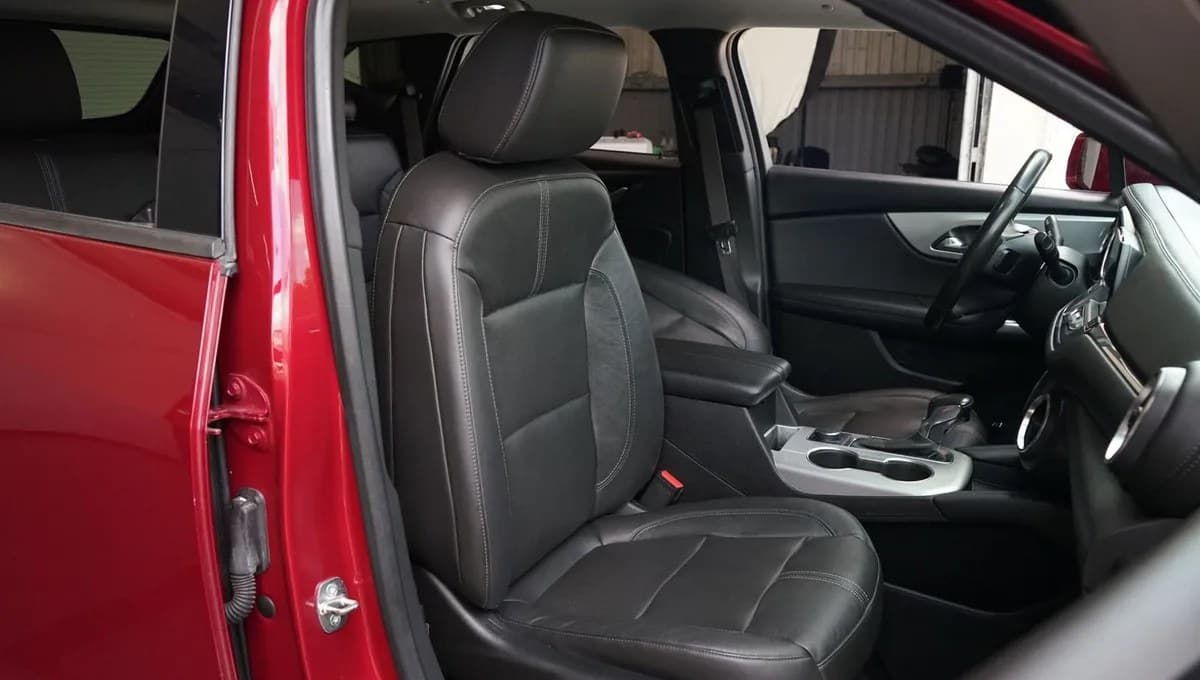 2020 CHEVROLET BLAZER LT 4