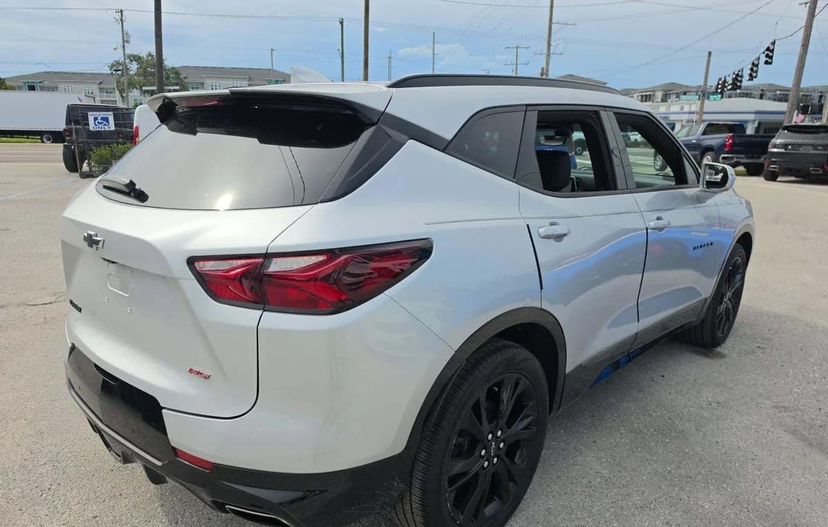 2019 CHEVROLET BLAZER RS 4