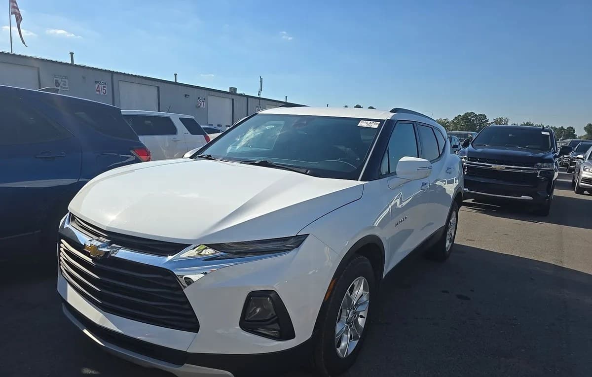 2022 CHEVROLET BLAZER LT 2