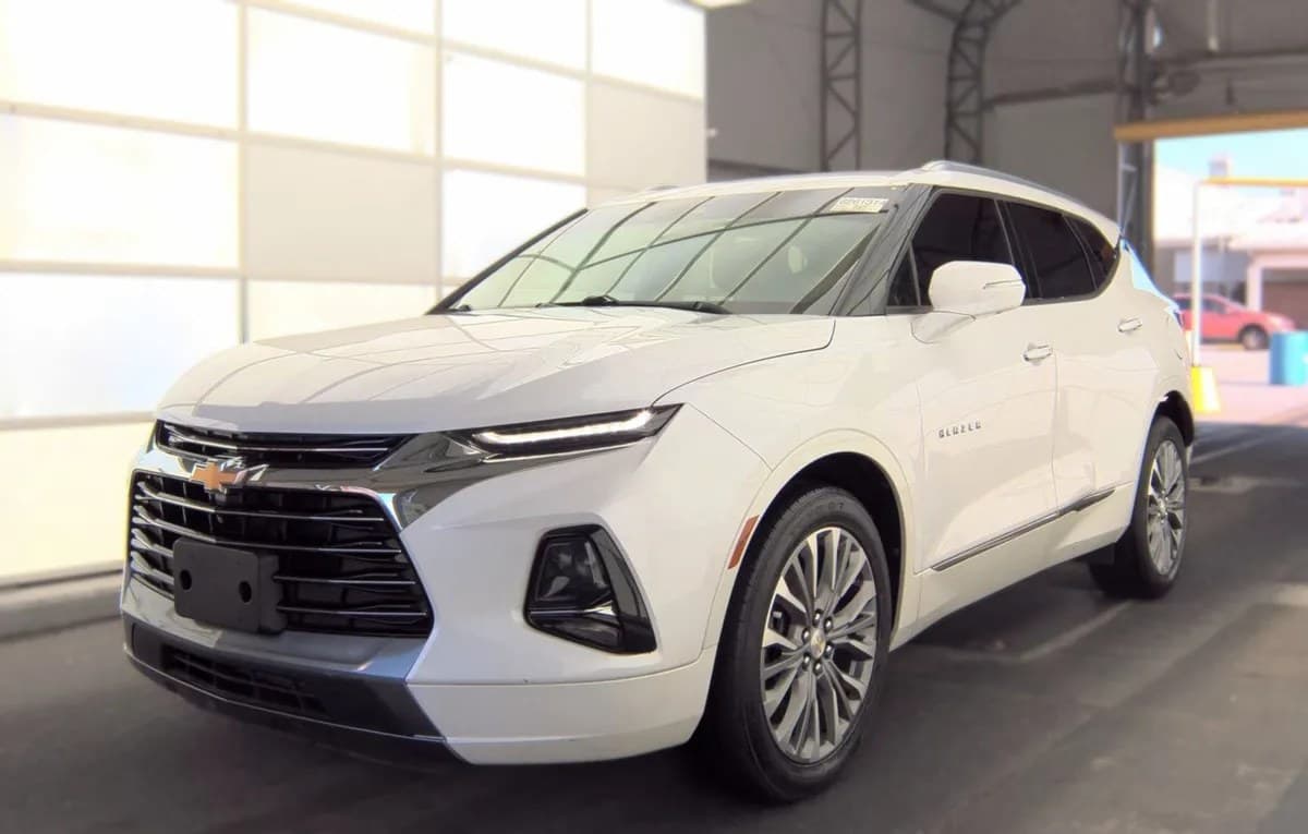 2020 CHEVROLET BLAZER Premier 2