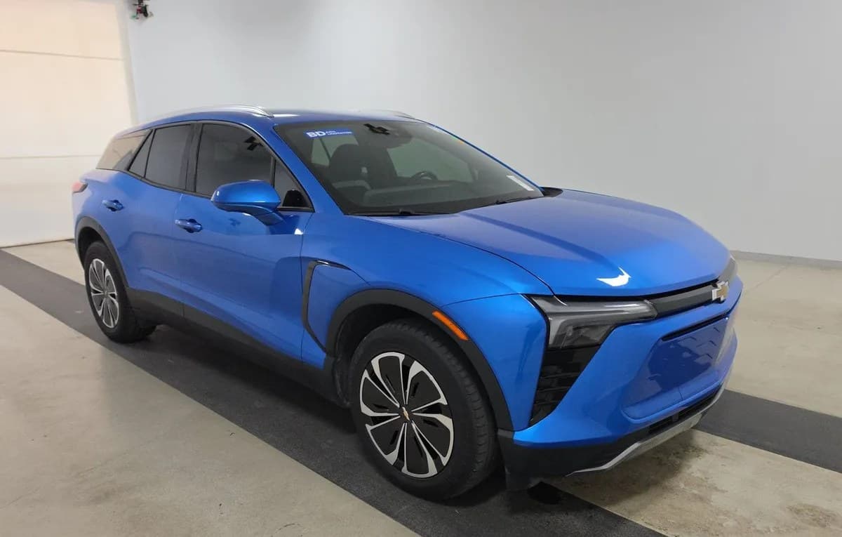 2024 CHEVROLET BLAZER EV LT 4