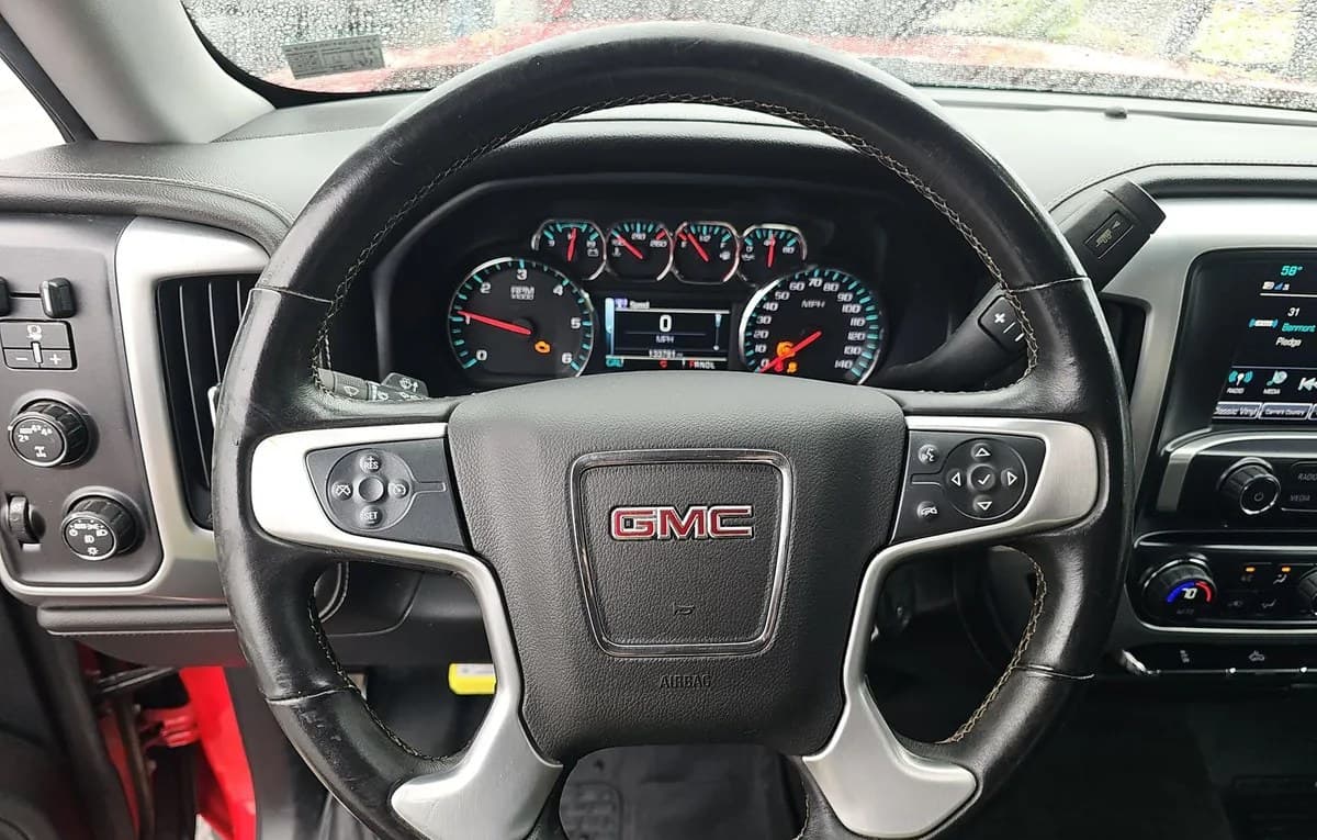 2017 GMC SIERRA 1500 SLE CREW CAB SHORT BED 3SA 7