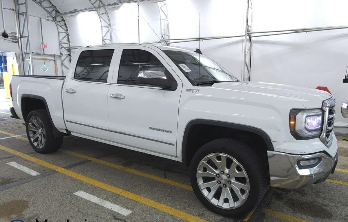 2017 GMC SIERRA 1500 SLT CREW CAB SHORT BED 4SA 4