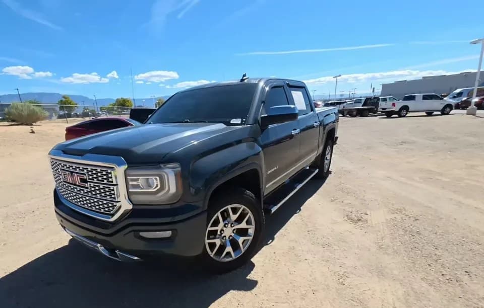 2018 GMC SIERRA 1500 DENALI CREW CAB SHORT BED 5SA