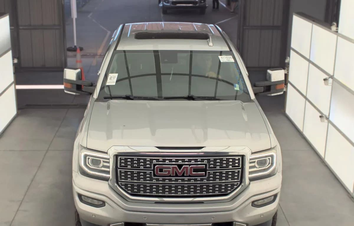 2017 GMC SIERRA 1500 DENALI CREW CAB MEDIUM BED 3