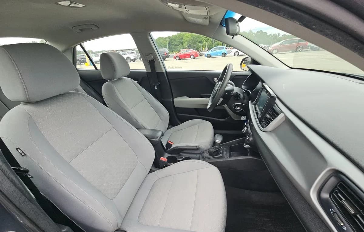 2019 KIA RIO S 5