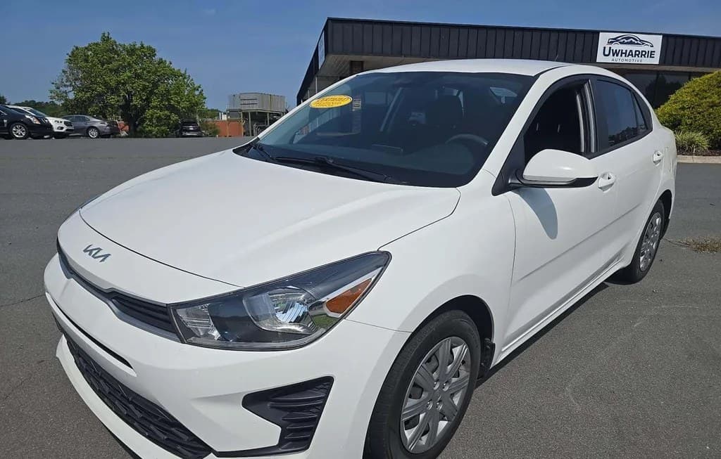 2023 KIA RIO LX SEDAN