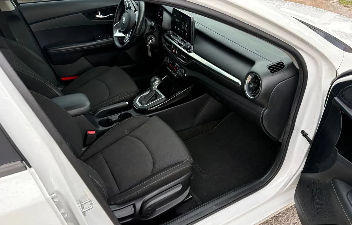 2020 KIA RIO LX 6