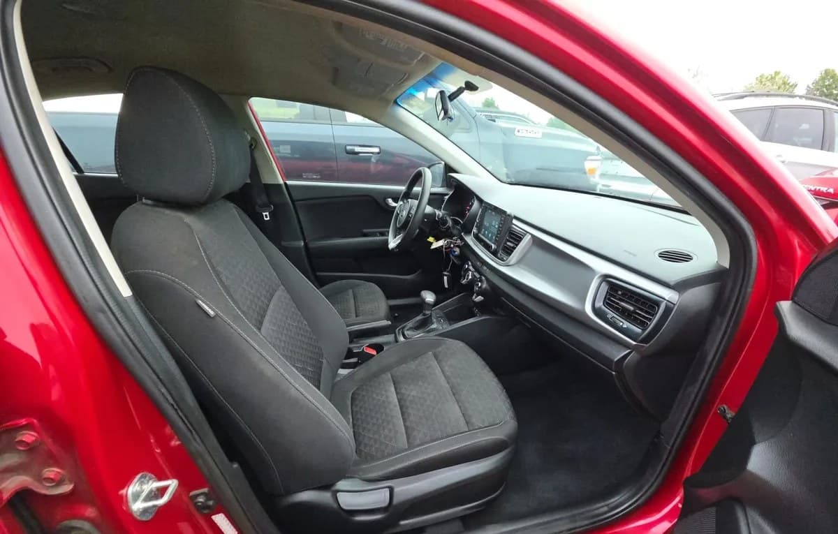 2020 KIA RIO S 4