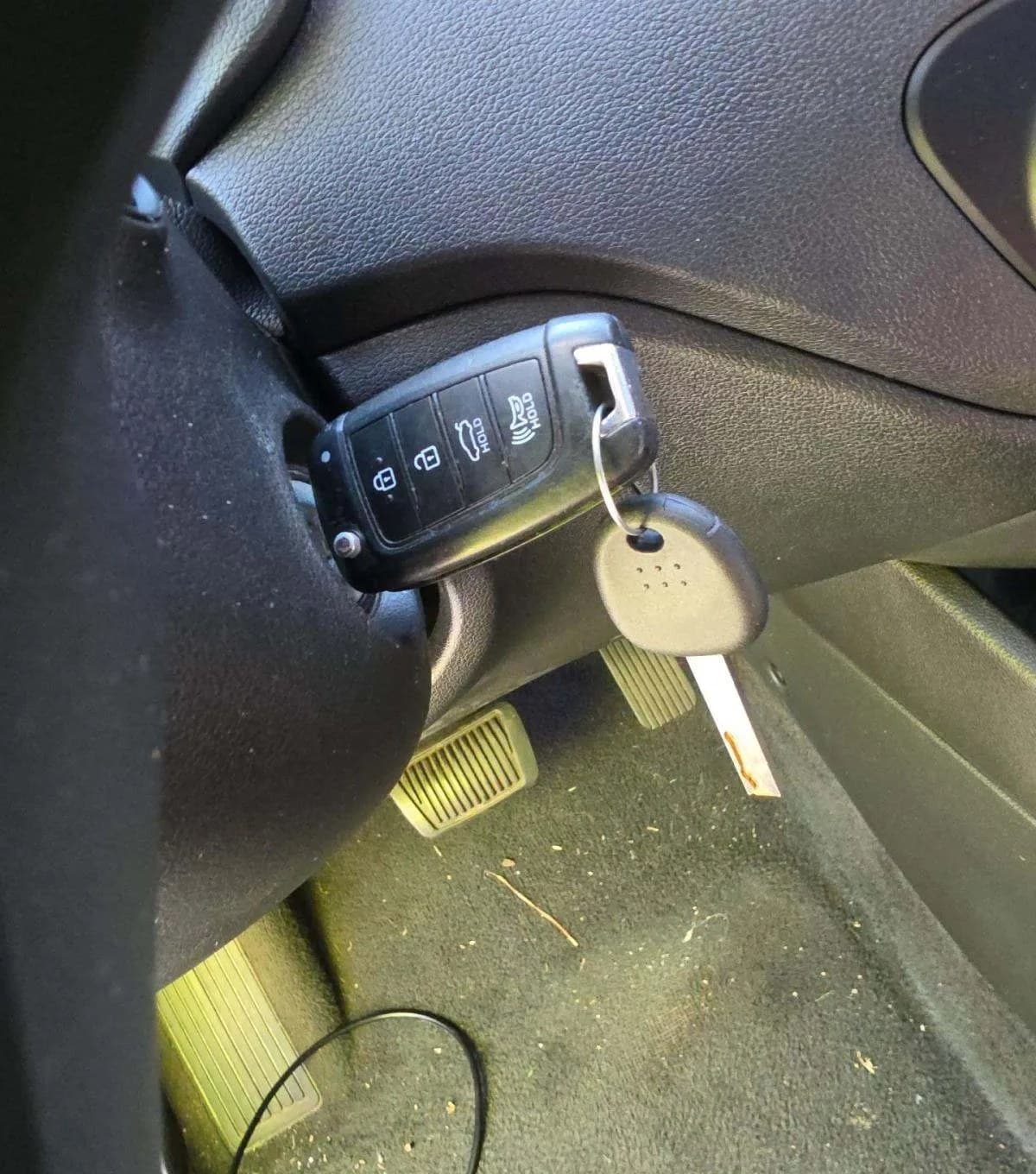 2020 HYUNDAI ACCENT SE 5