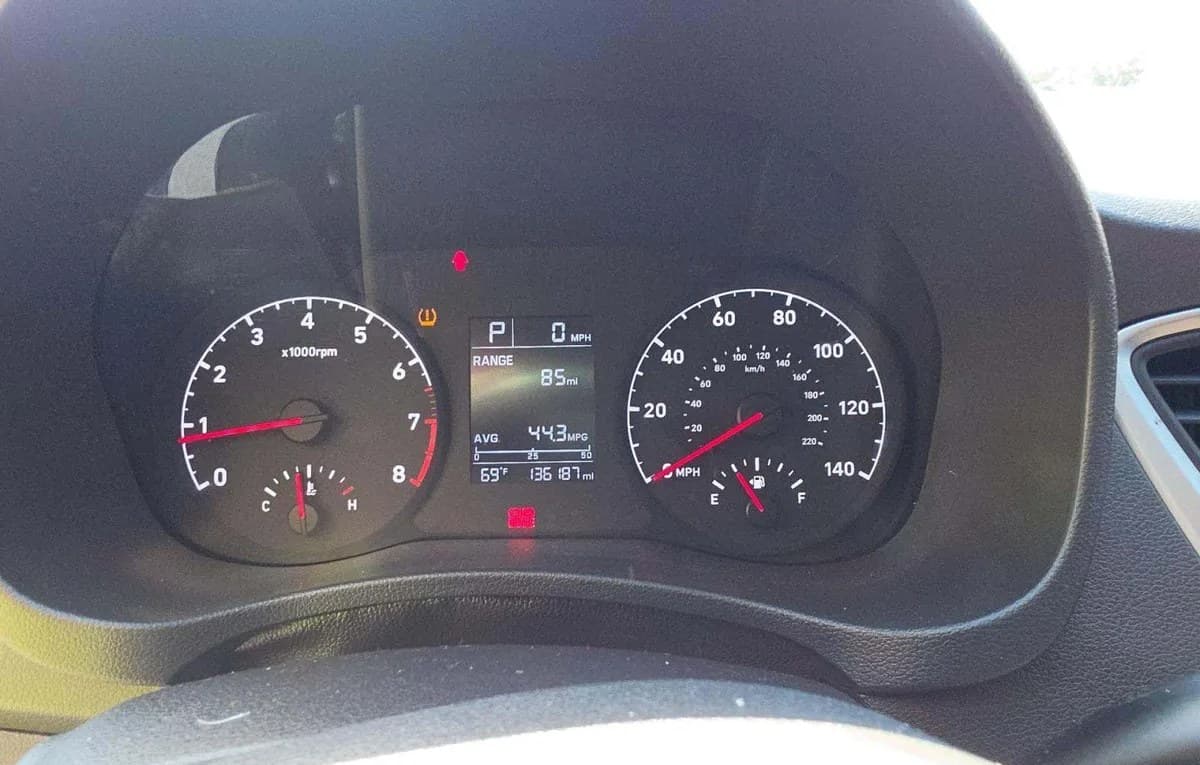 2020 HYUNDAI ACCENT SE 6