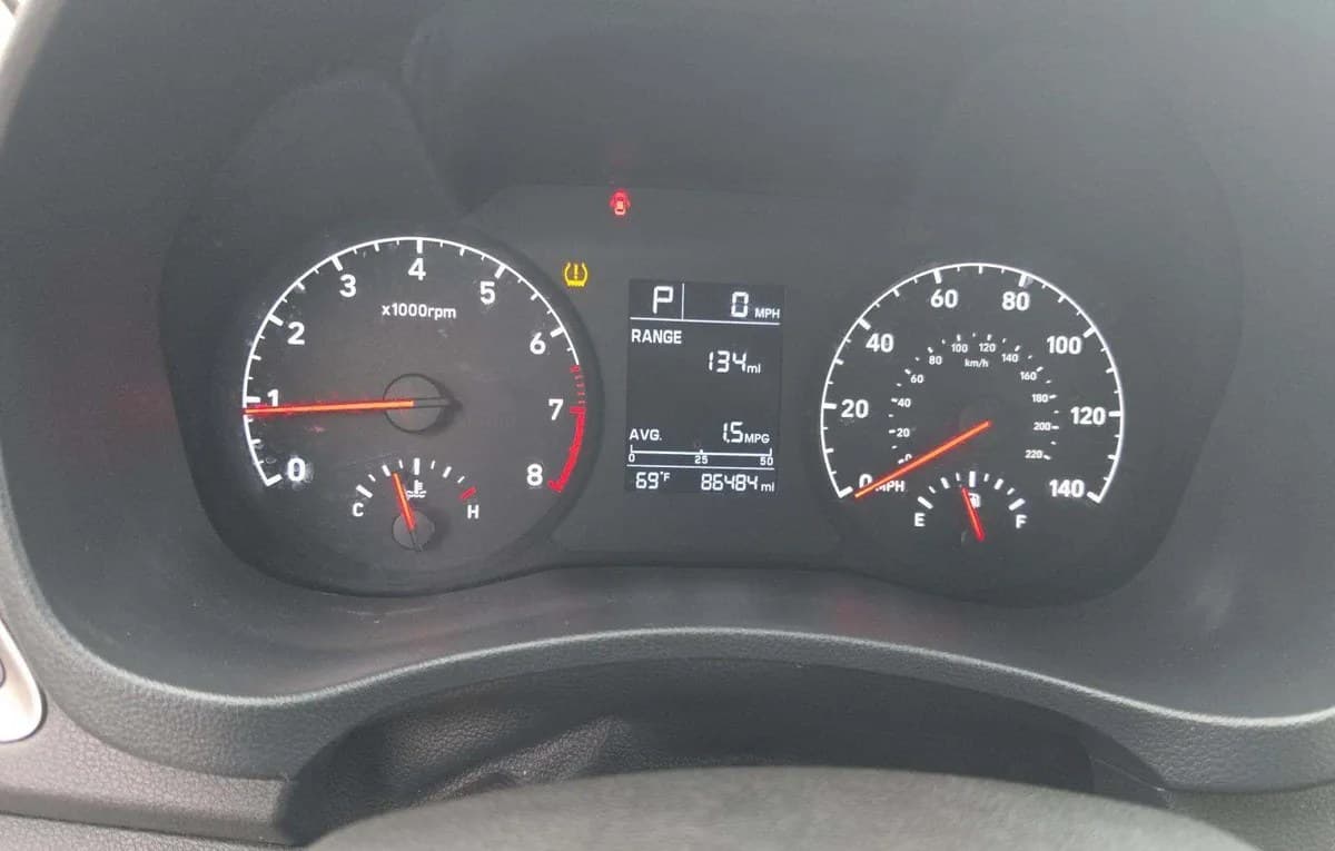 2020 HYUNDAI ACCENT SE 6