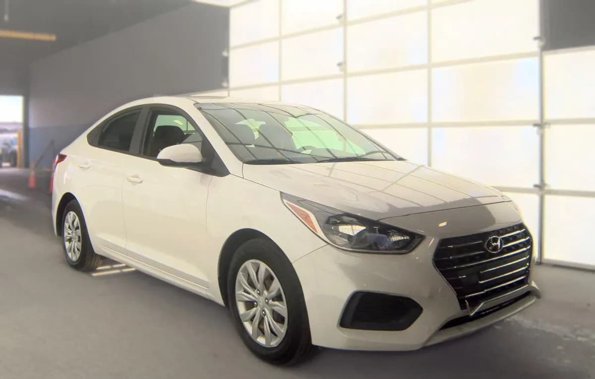 2021 HYUNDAI ACCENT SE 3