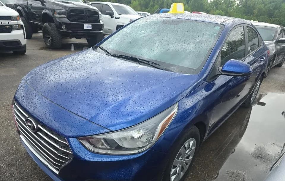 2022 HYUNDAI ACCENT SE 2