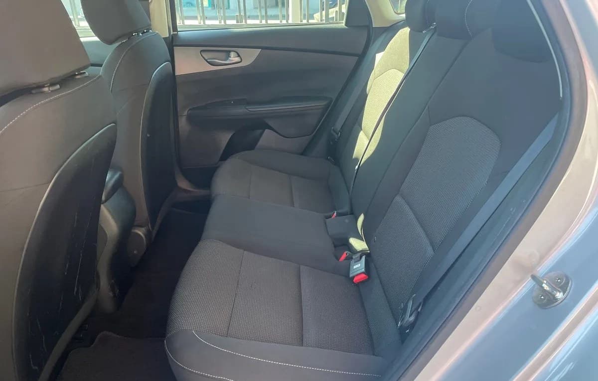 2020 KIA FORTE LXS 5