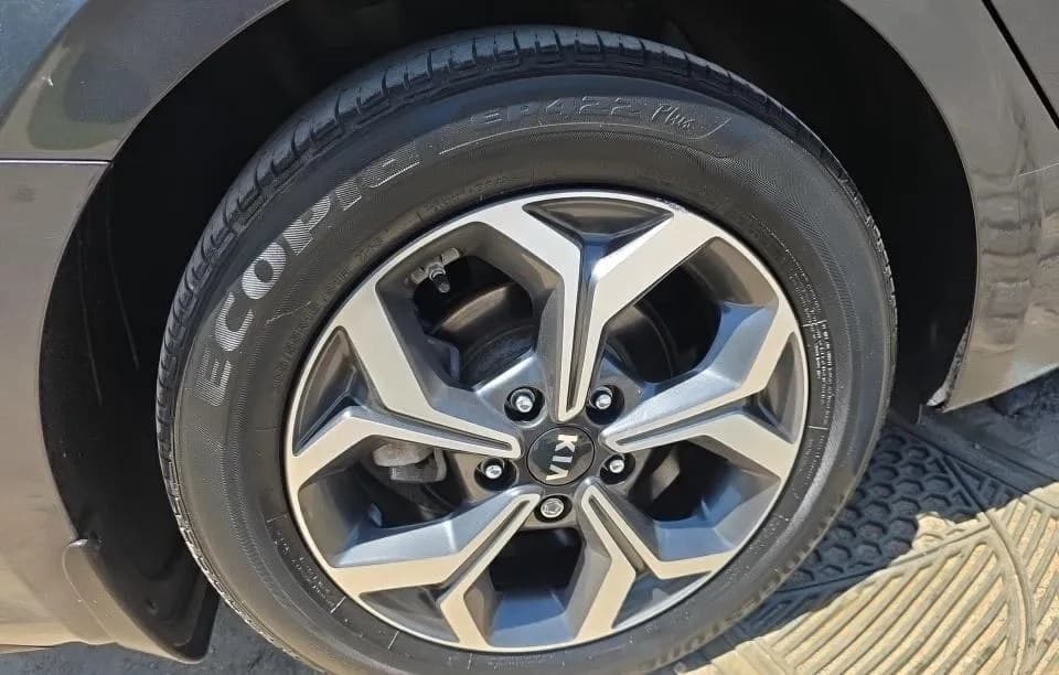 2020 KIA FORTE LXS 7