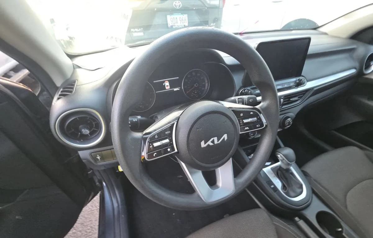 2022 KIA FORTE LXS 7