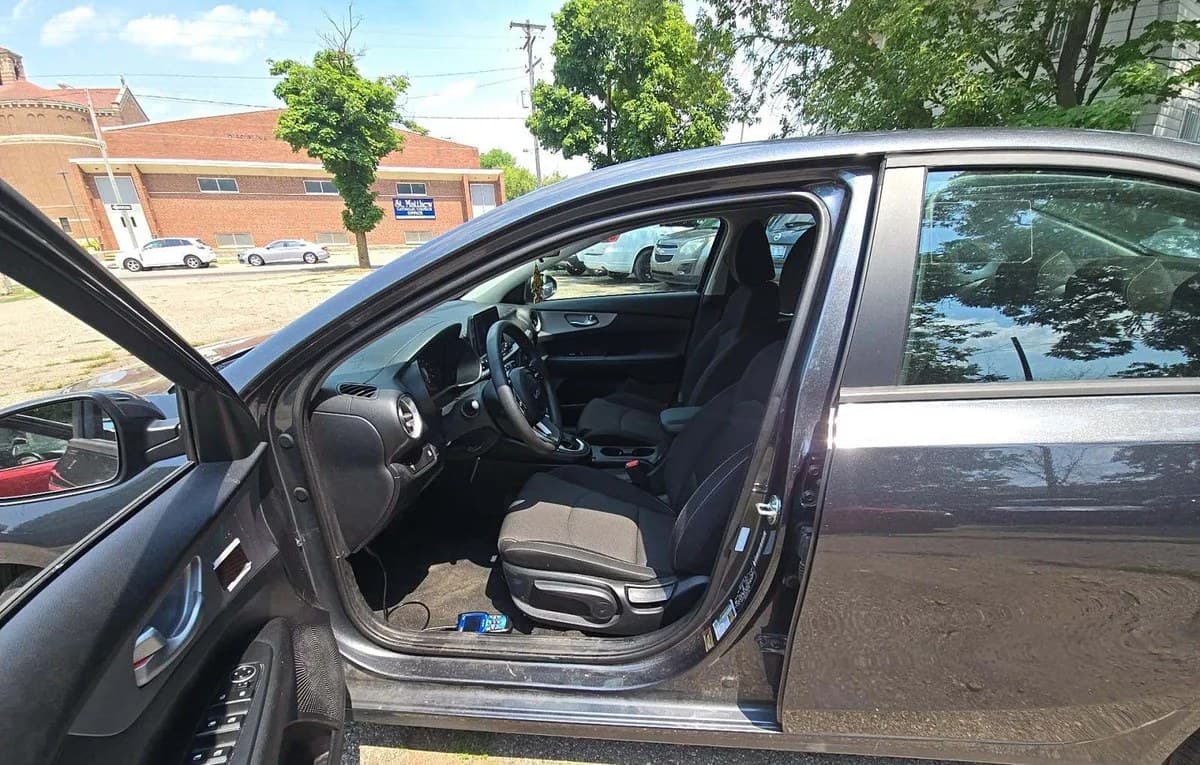 2024 KIA FORTE LXS 4