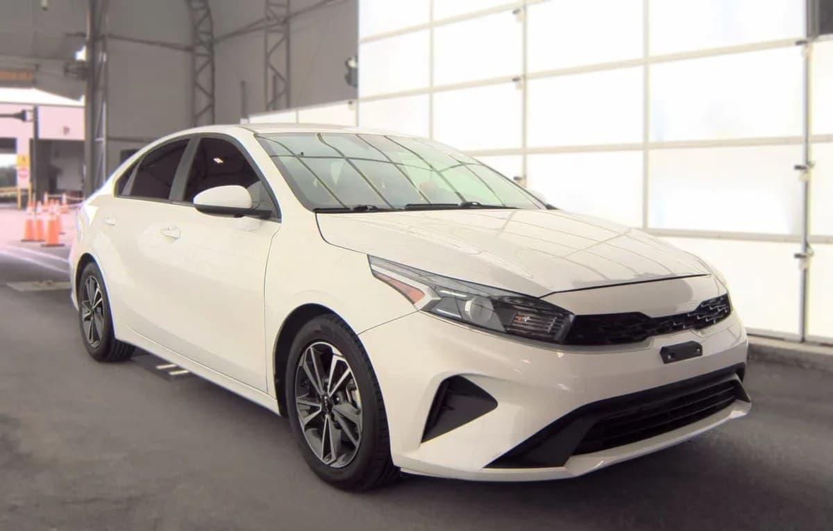 2024 KIA FORTE LXS 4