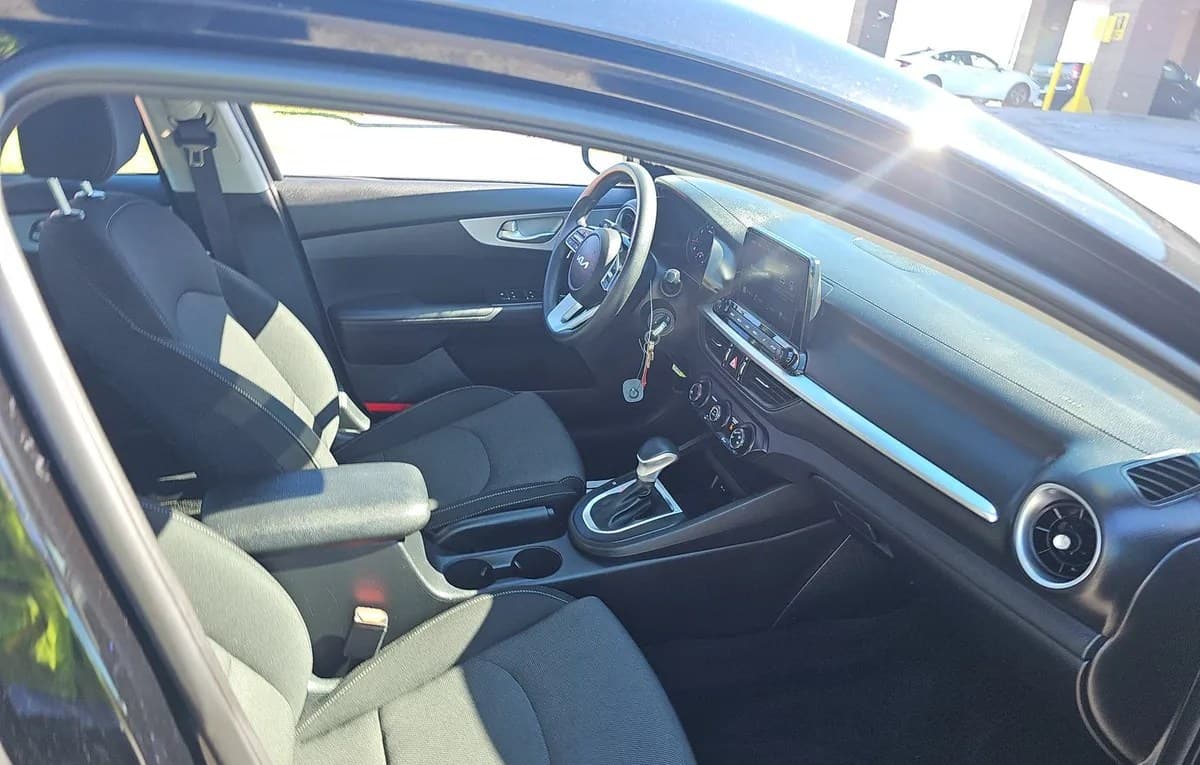 2024 KIA FORTE LXS 5