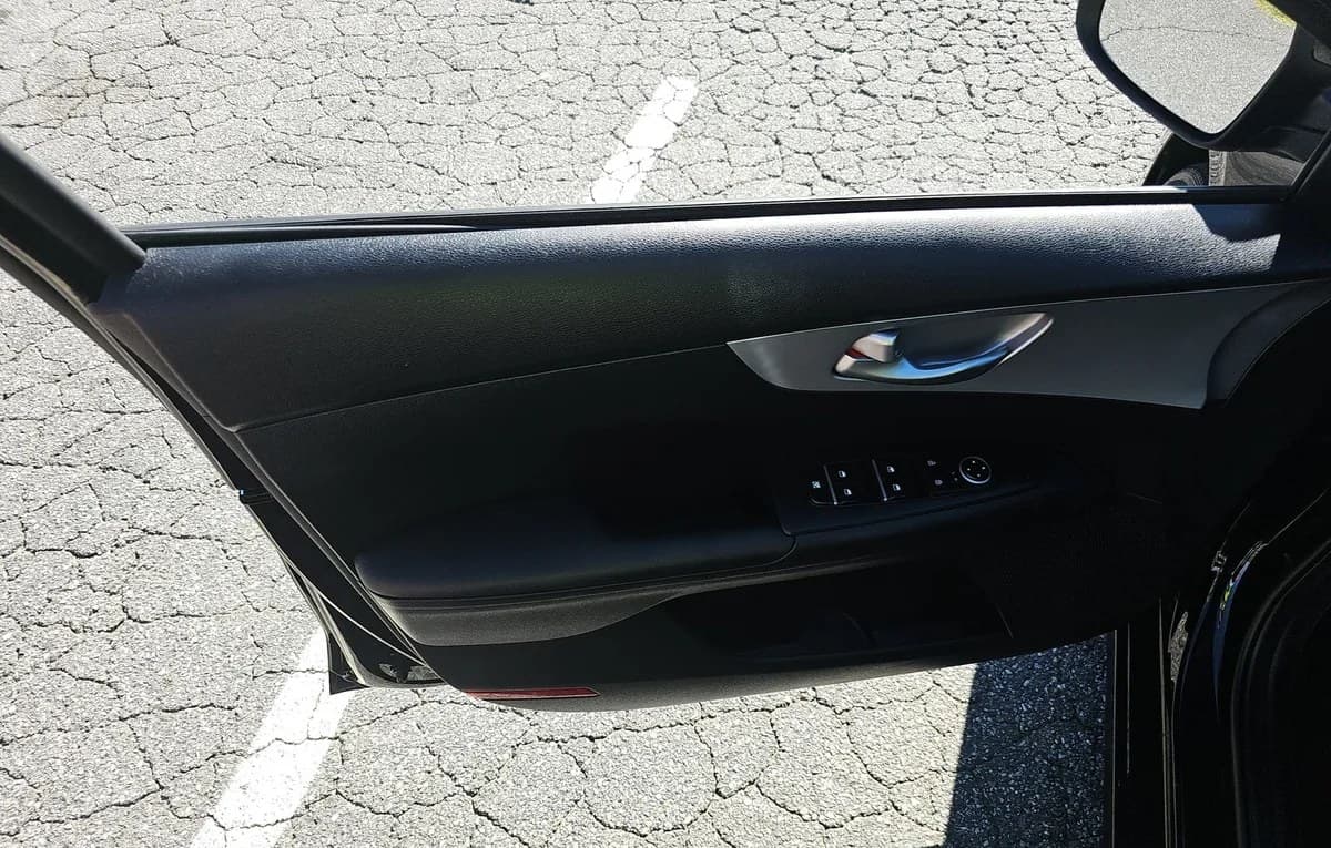 2024 KIA FORTE LXS 6