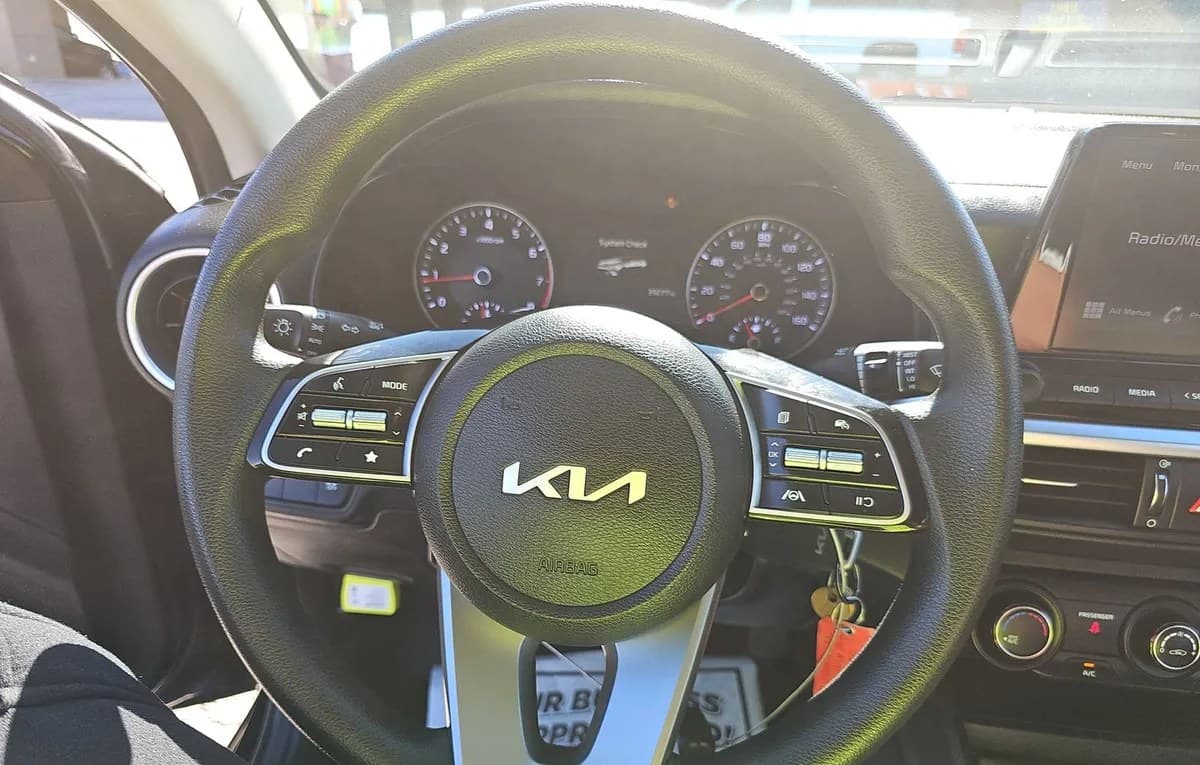 2024 KIA FORTE LXS 7
