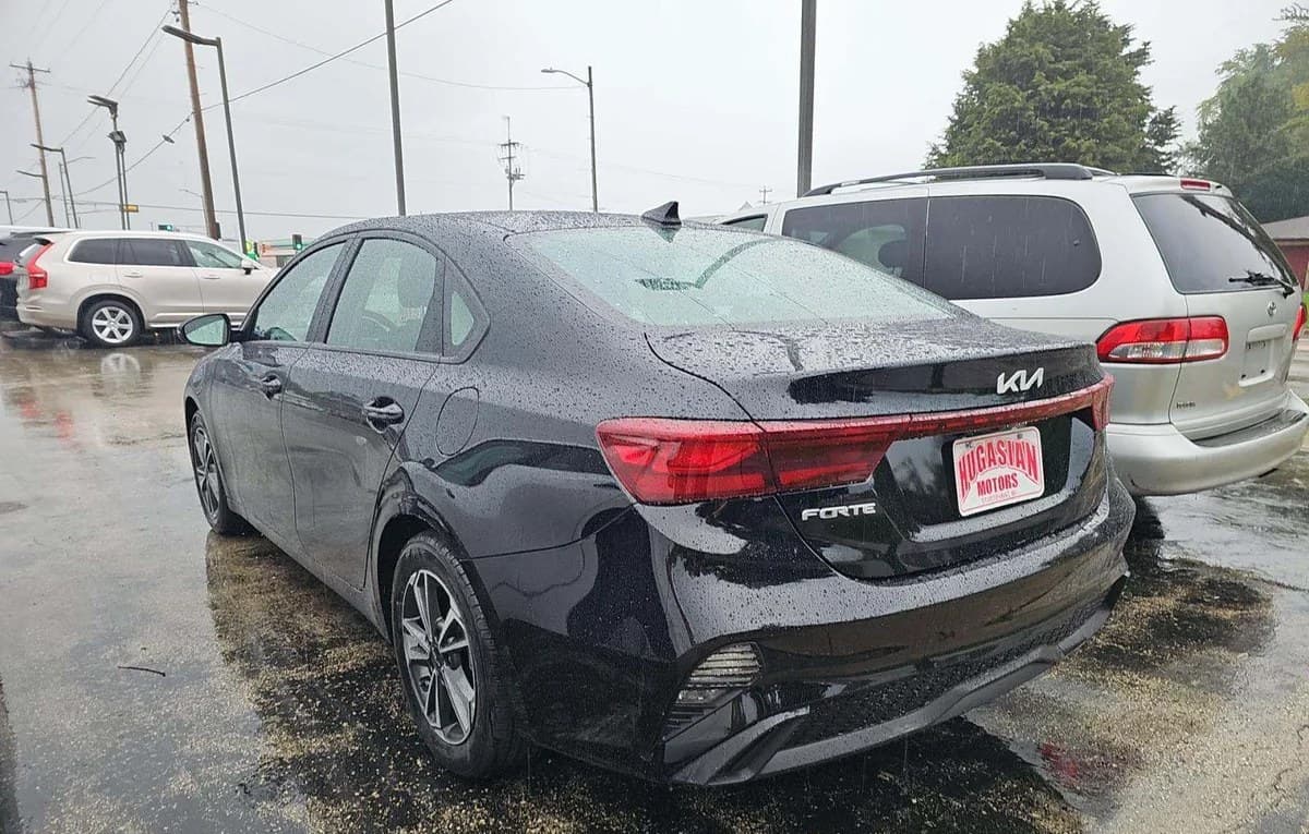 2024 KIA FORTE LXS 3