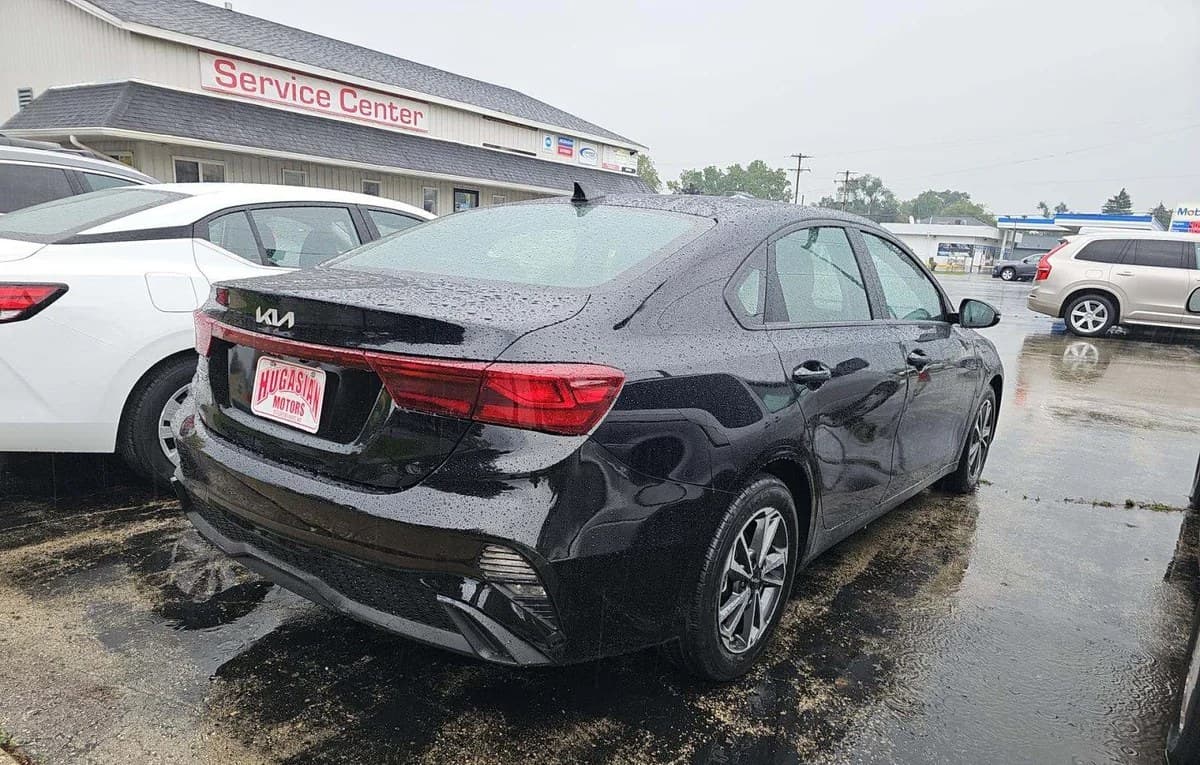 2024 KIA FORTE LXS 4
