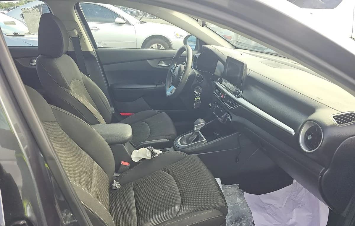 2019 KIA FORTE LXS 5