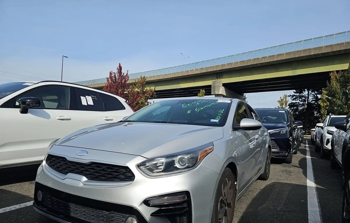 2019 KIA FORTE LXS 2