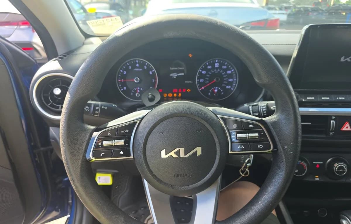 2022 KIA FORTE LXS 7