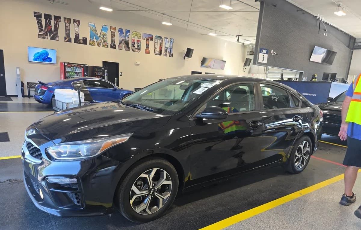 2019 KIA FORTE LXS 2