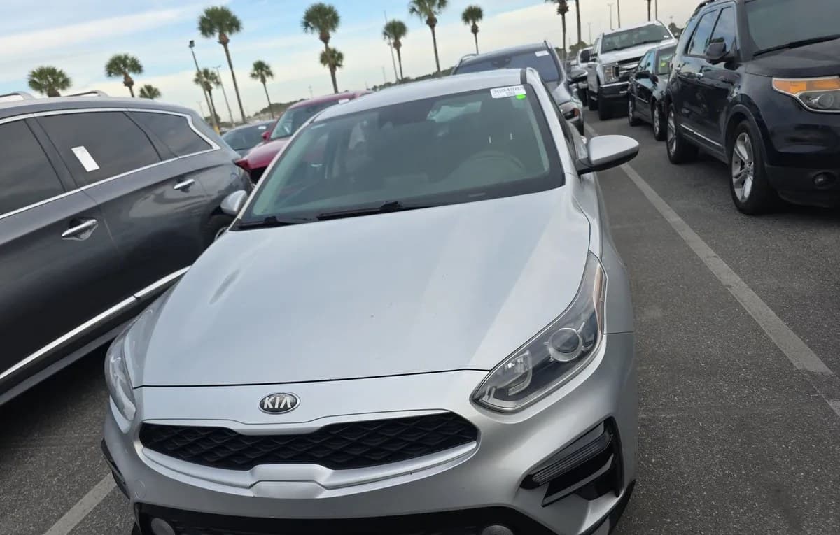 2019 KIA FORTE LXS 2