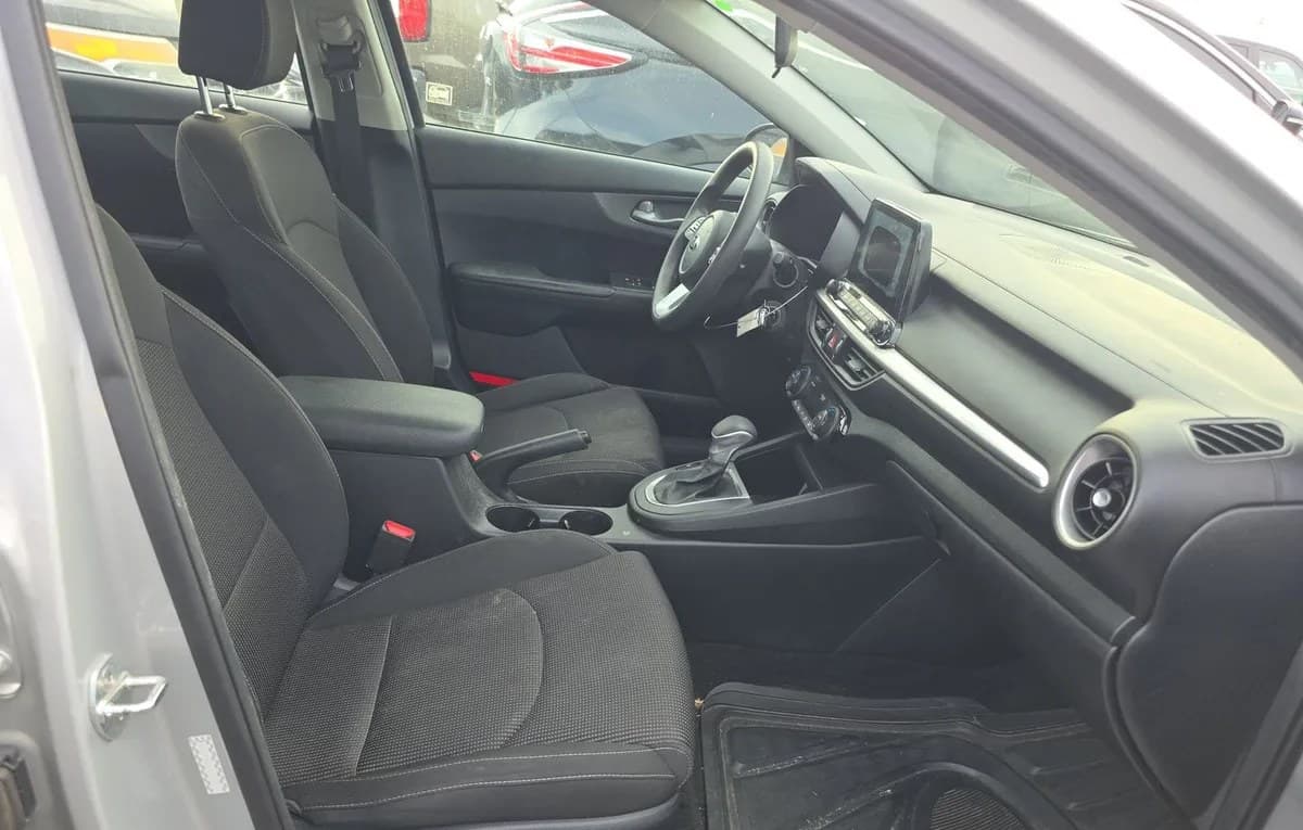 2019 KIA FORTE LXS 4
