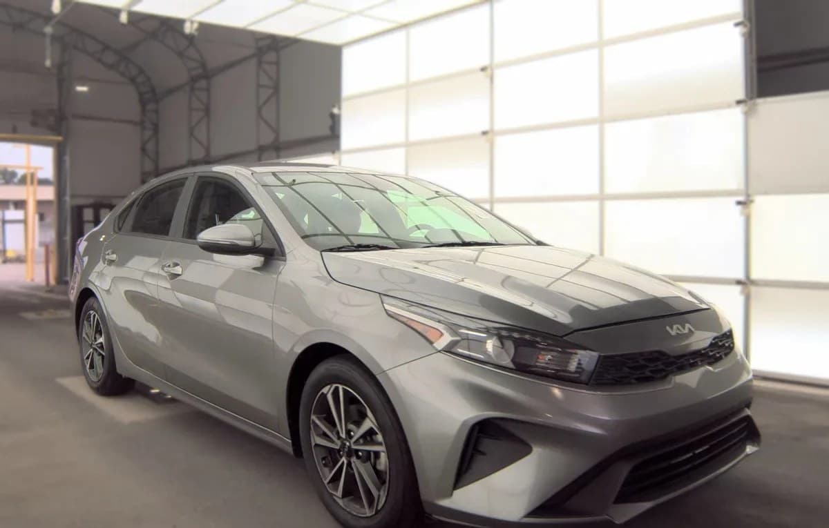 2024 KIA FORTE LXS 4