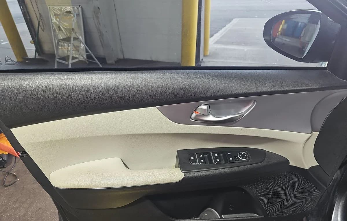 2023 KIA FORTE LXS 6