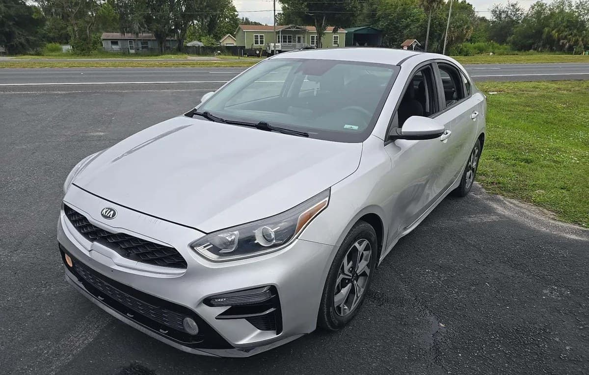 2019 KIA FORTE LXS 2