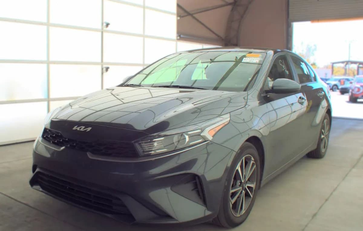 2024 KIA FORTE LXS 2
