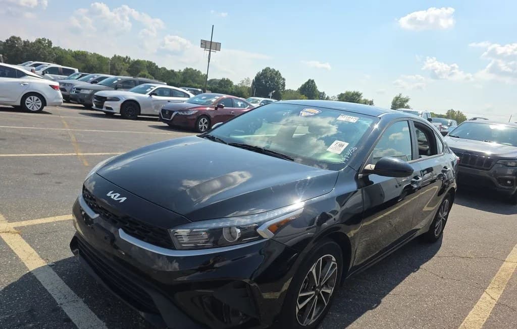 2022 KIA FORTE LXS