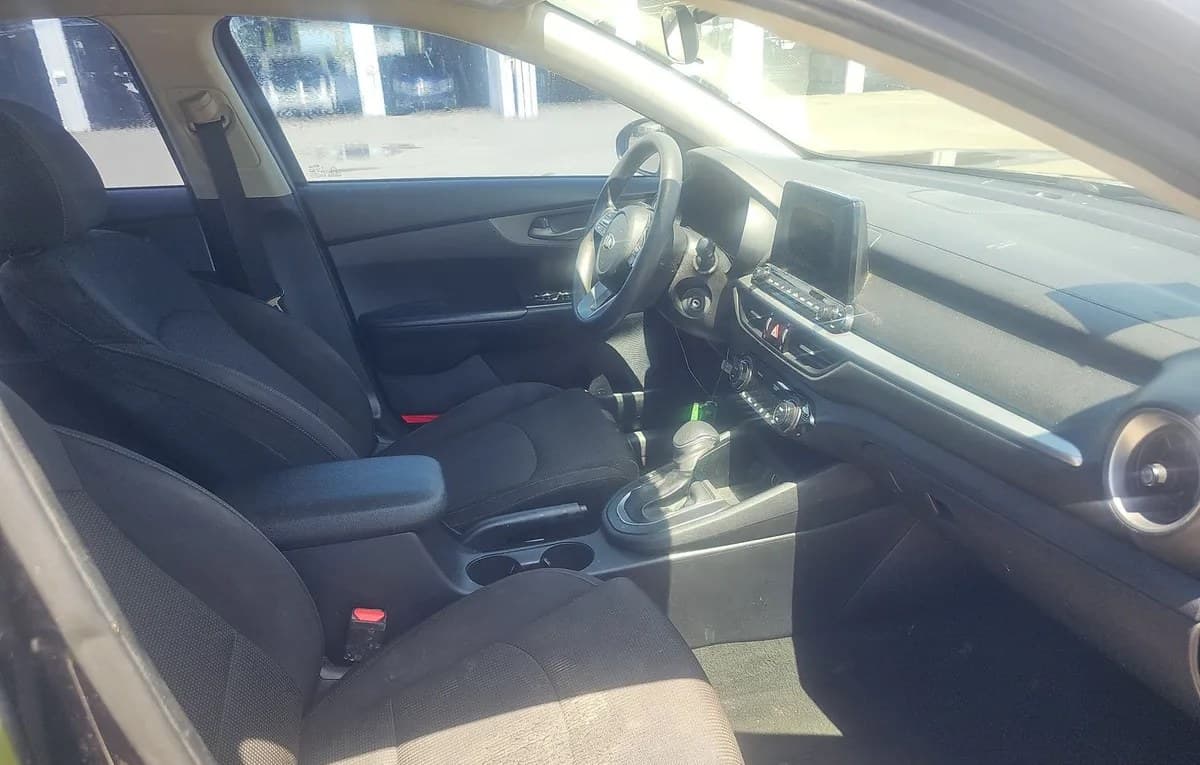 2019 KIA FORTE FE 5