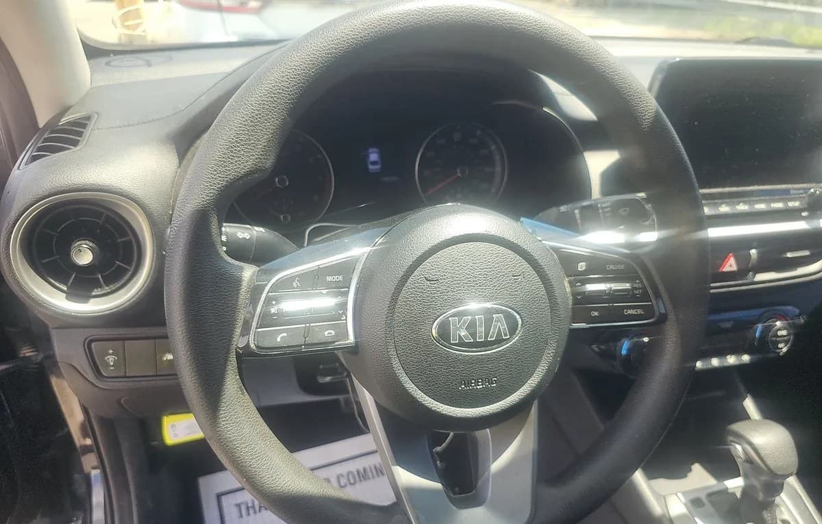 2019 KIA FORTE FE 7